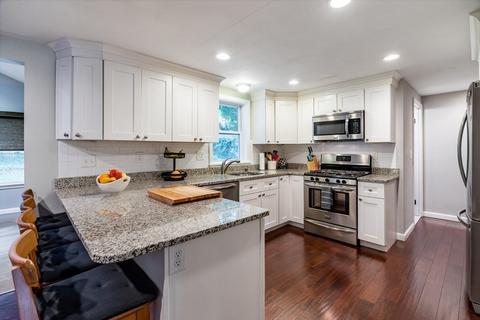 19 Waring Rd, Natick, MA 01760 photo 8