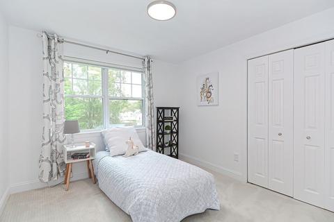 301 William St, Stoneham, MA 02180 photo 26