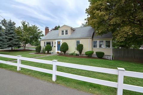 301 William St, Stoneham, MA 02180 photo 1