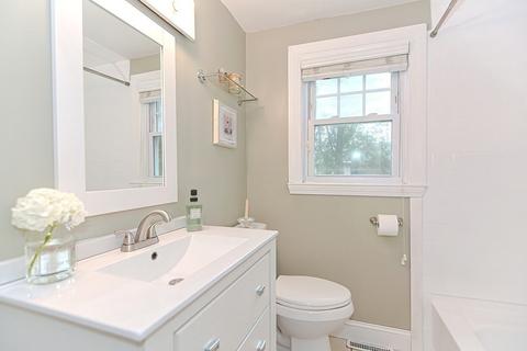 301 William St, Stoneham, MA 02180 photo 19
