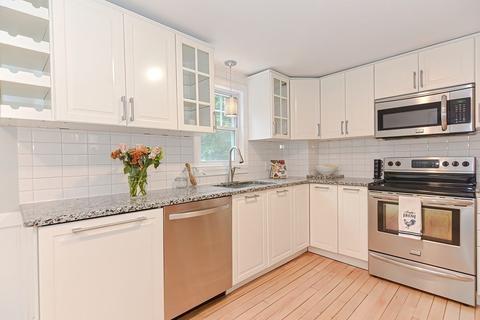 301 William St, Stoneham, MA 02180 photo 11