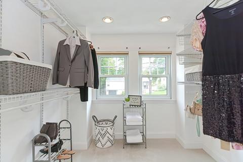 301 William St, Stoneham, MA 02180 photo 23