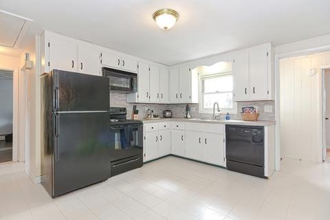 3 Douglas Rd, Sutton, MA 01590 photo 8