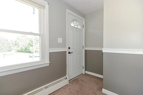 3 Douglas Rd, Sutton, MA 01590 photo 2