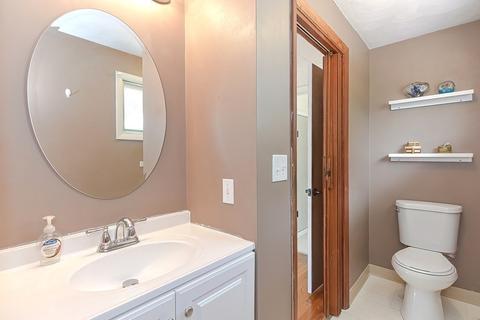3 Douglas Rd, Sutton, MA 01590 photo 12