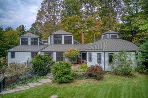 44 Rowell Rd, Brentwood, NH 03833 photo 2