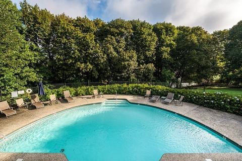 227 Summit Ave #E104, Brookline, MA 02446 photo 4