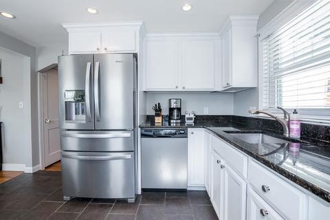 23 Oak Tree Rd, Dedham, MA 02026 photo 8
