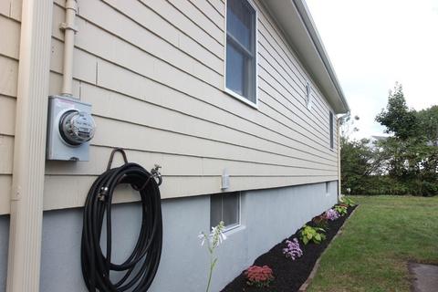 105 Bryant, Everett, MA 02149 photo 2
