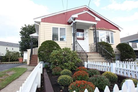 105 Bryant, Everett, MA 02149 photo 1
