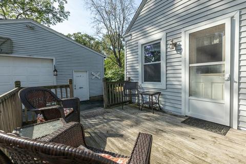 74 Bernard, Springfield, MA 01109 photo 3
