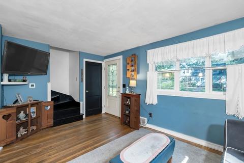 74 Bernard, Springfield, MA 01109 photo 9