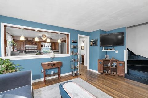 74 Bernard, Springfield, MA 01109 photo 11