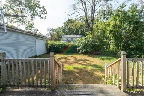 74 Bernard, Springfield, MA 01109 photo 23