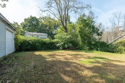 74 Bernard, Springfield, MA 01109 photo 25