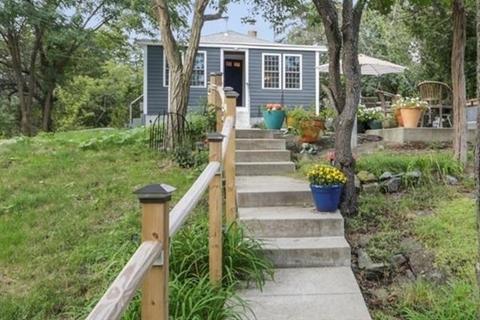 30 Delewanda Rd, Hull, MA 02045 photo 2