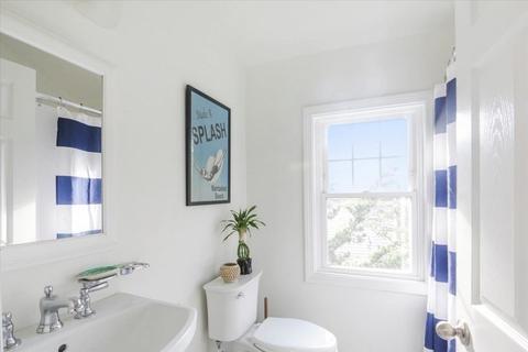 30 Delewanda Rd, Hull, MA 02045 photo 11