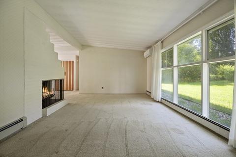 12 Doris Rd, Framingham, MA 01701 photo 13