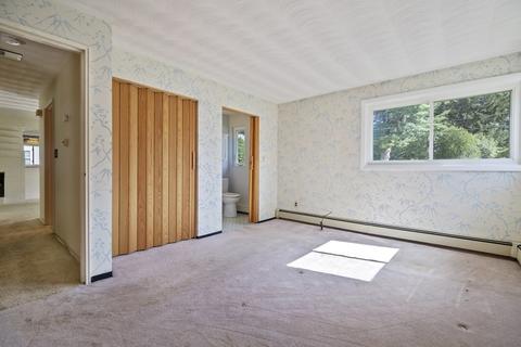 12 Doris Rd, Framingham, MA 01701 photo 20