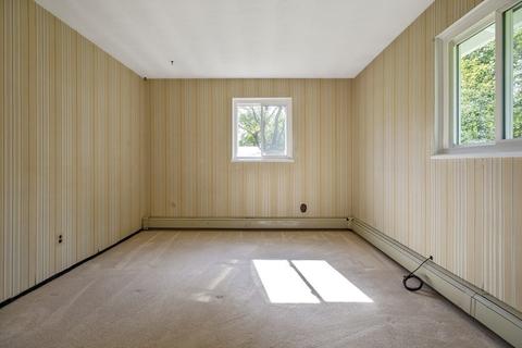 12 Doris Rd, Framingham, MA 01701 photo 25