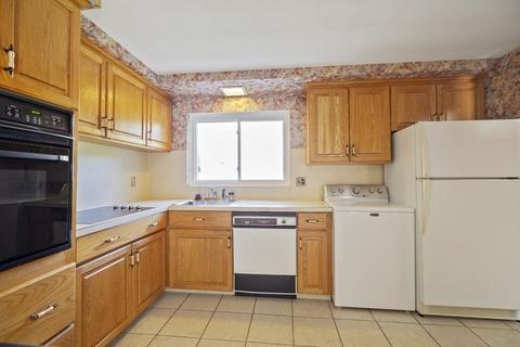 12 Doris Rd, Framingham, MA 01701 photo 16