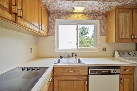 12 Doris Rd, Framingham, MA 01701 photo 17