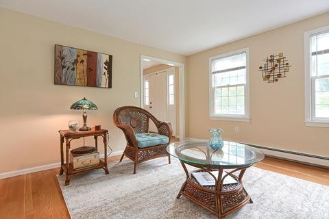 116 Eric Dr, Franklin, MA 02038 photo 11