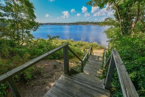 56 Hathaway St, Wareham, MA 02571 photo 7