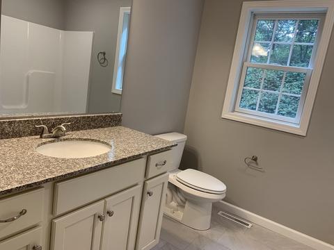 138 Lamont St, Springfield, MA 01119 photo 8