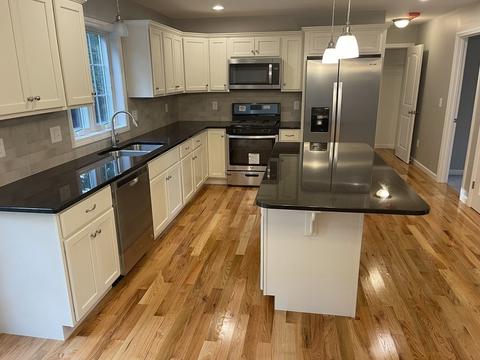 138 Lamont St, Springfield, MA 01119 photo 3