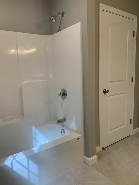 138 Lamont St, Springfield, MA 01119 photo 9