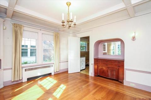125 Kimberly Ave, Springfield, MA 01108 photo 12