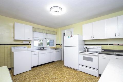125 Kimberly Ave, Springfield, MA 01108 photo 18