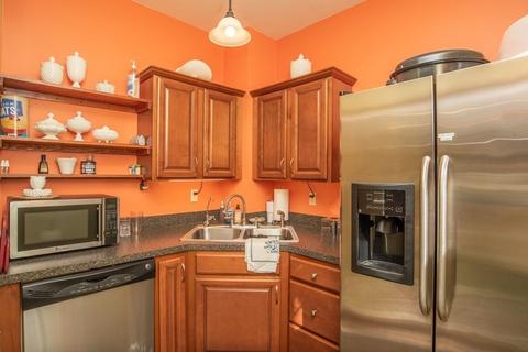 1147 Bedford St, Fall River, MA 02723 photo 9