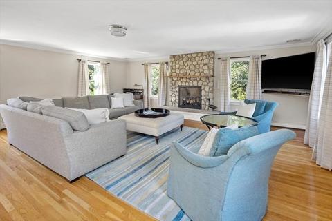 146 Hull St, Hingham, MA 02043 photo 16