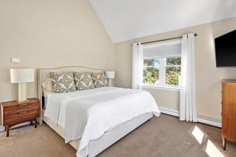 146 Hull St, Hingham, MA 02043 photo 23