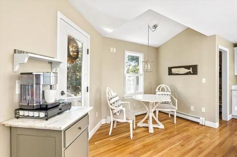 146 Hull St, Hingham, MA 02043 photo 7