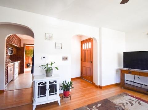 153 Lawrence Rd, Chicopee, MA 01013 photo 9