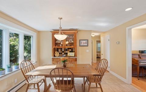312 Rosemary St, Needham, MA 02492 photo 9