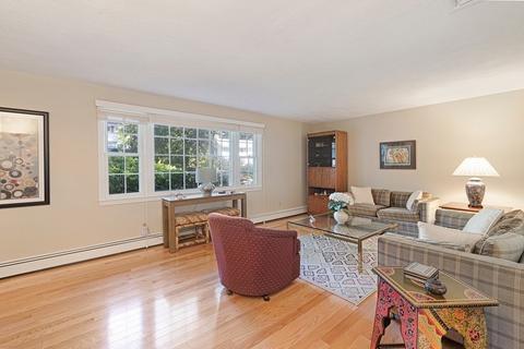 312 Rosemary St, Needham, MA 02492 photo 13