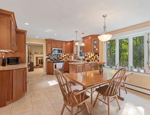 312 Rosemary St, Needham, MA 02492 photo 8