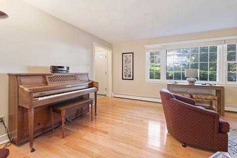 312 Rosemary St, Needham, MA 02492 photo 16