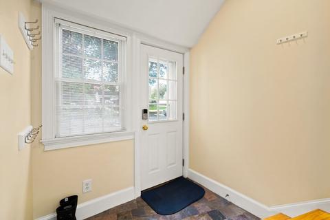 34 Lilly Ln, Dedham, MA 02026 photo 16