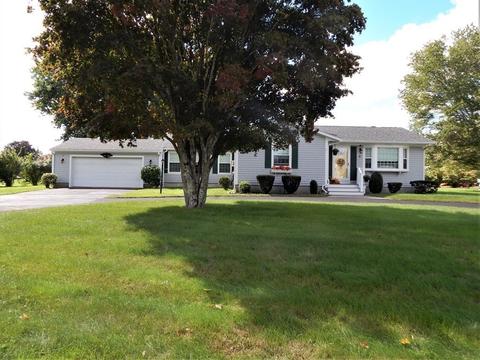 31 Wing Ln, Acushnet, MA 02743 photo 1