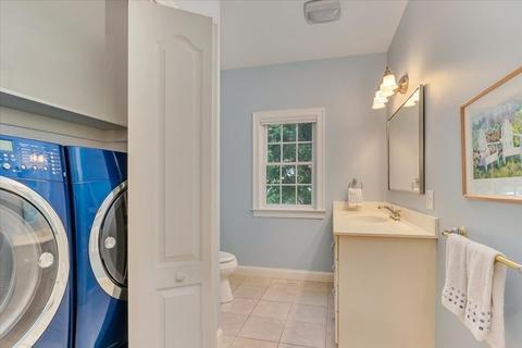 54 Eagle Dr, Mashpee, MA 02649 photo 17