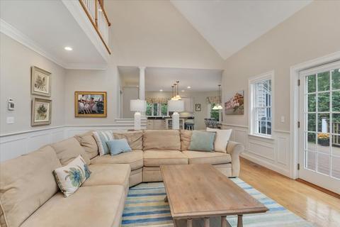 54 Eagle Dr, Mashpee, MA 02649 photo 10