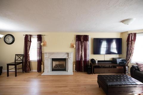 33 Sophia Dr, Worcester, MA 01607 photo 5
