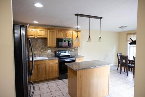 33 Sophia Dr, Worcester, MA 01607 photo 11