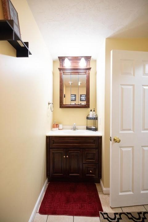 33 Sophia Dr, Worcester, MA 01607 photo 13