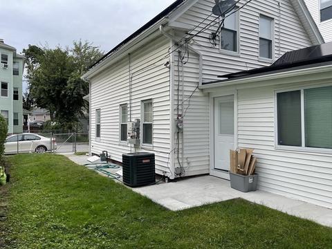 29 Douglas St, Worcester, MA 01603 photo 22